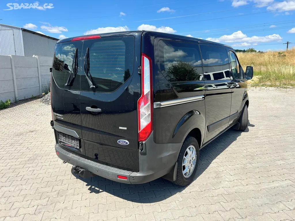 Ford Tourneo Custom 2.2 TDci 114kw M1 - fotka 3