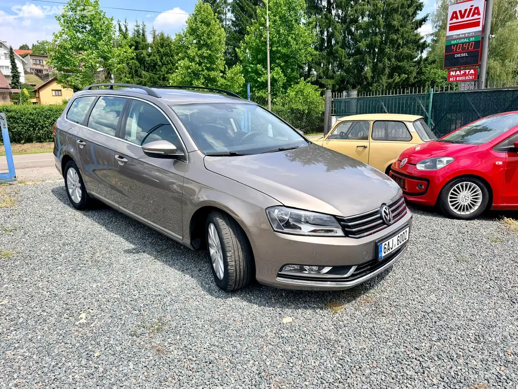 Volkswagen Golf Sportsvan 1.6 TDI, servisní kniha - fotka 2