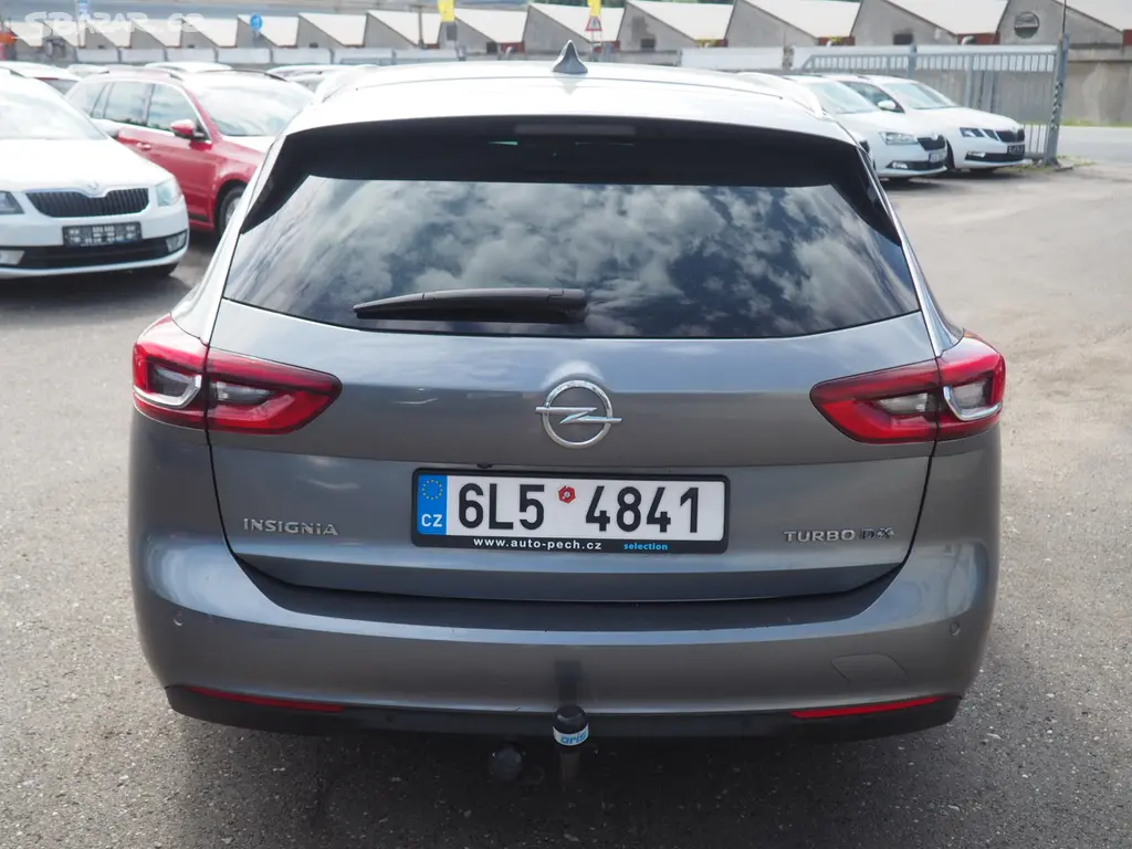 2018 Opel Insignia Turbo D4x4, 125 kW - fotka 3