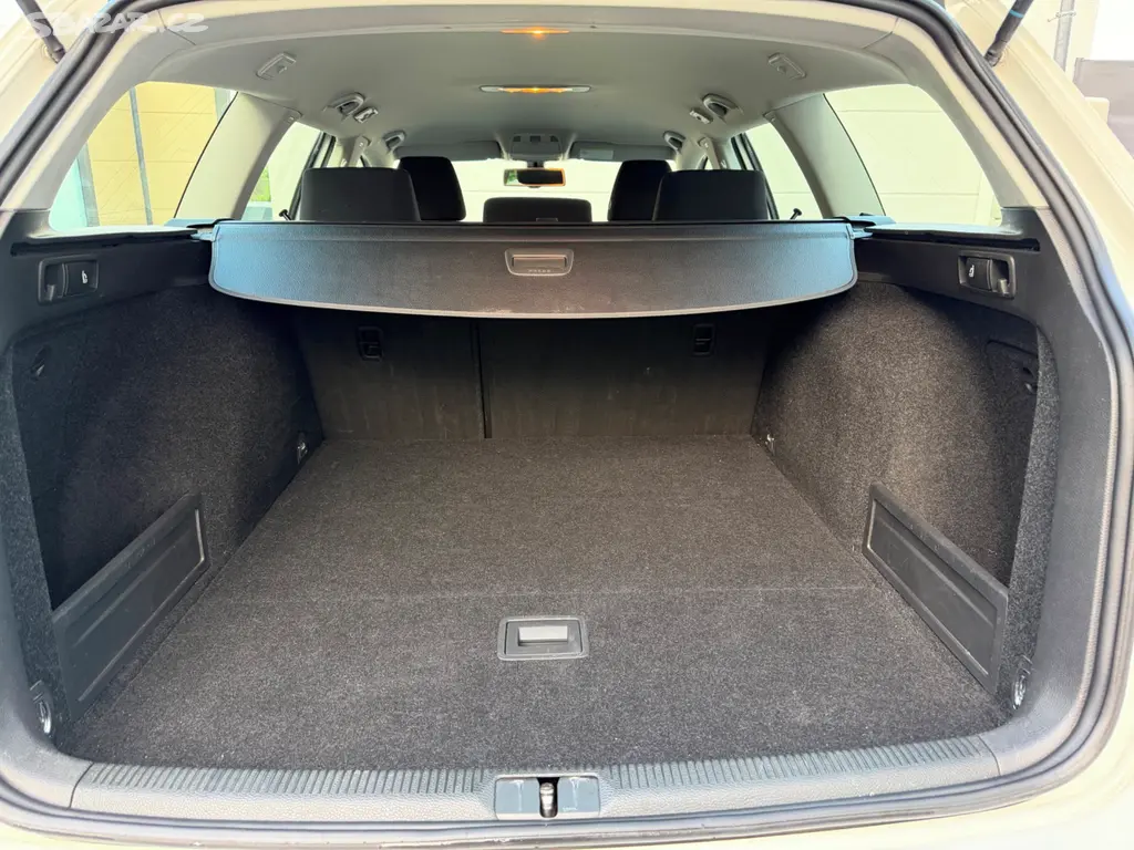 Volkswagen Passat Variant 2.0 TDI BlueMotion - fotka 6