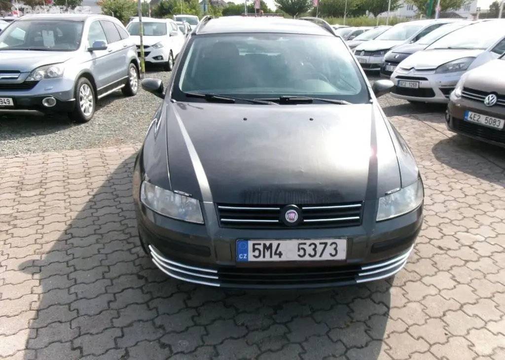 Fiat Stilo 1.4i 66kw,LPG,CZ lpg + benzín manuální - fotka 2