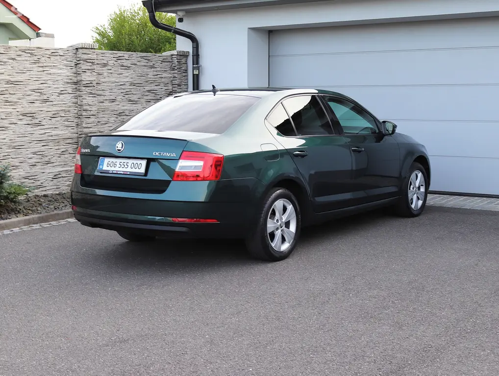 ŠKODA OCTAVIA 3 DSG - AUTA na splátky BEZ přijmu - fotka 6