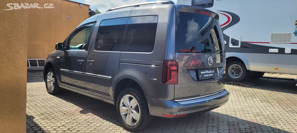 VW Caddy 1,4 TSi 96kW benzín DSG Highline FuLLed - fotka 5