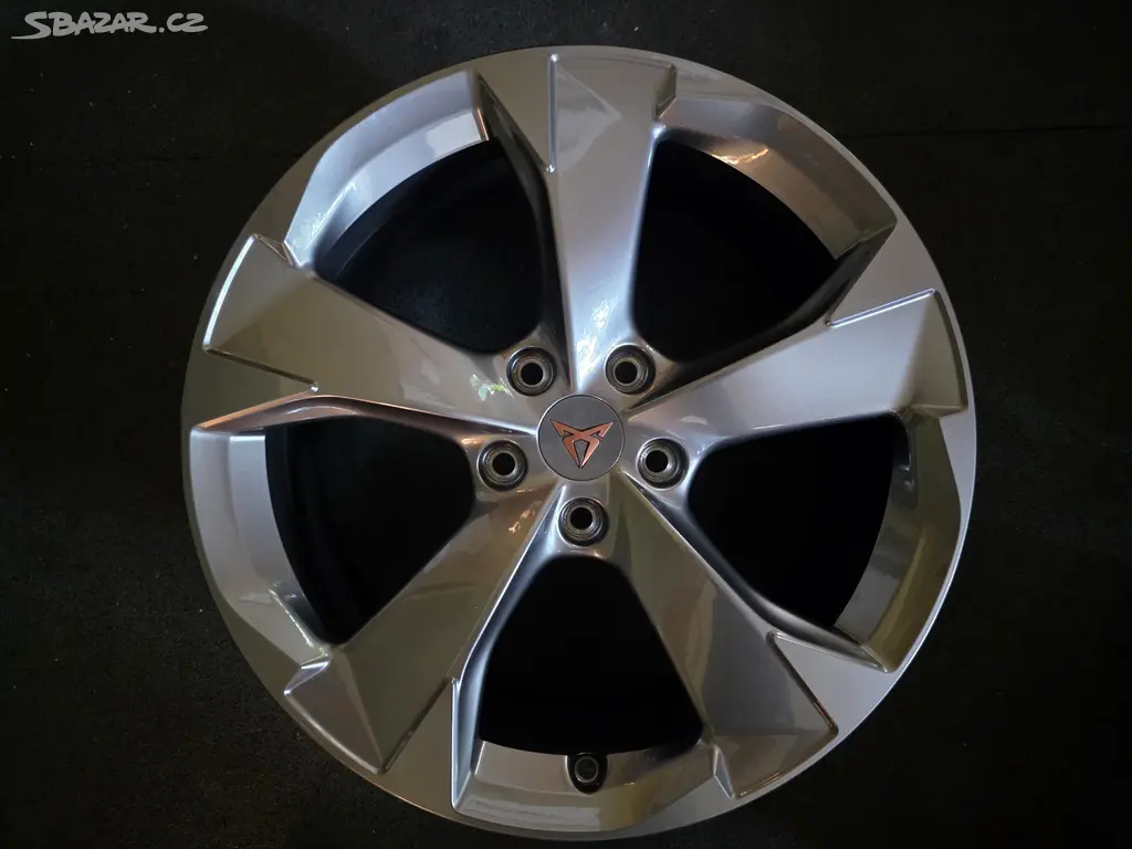 Seat Cupra Leon KL Alu kolo 18 5FA601025H Originál