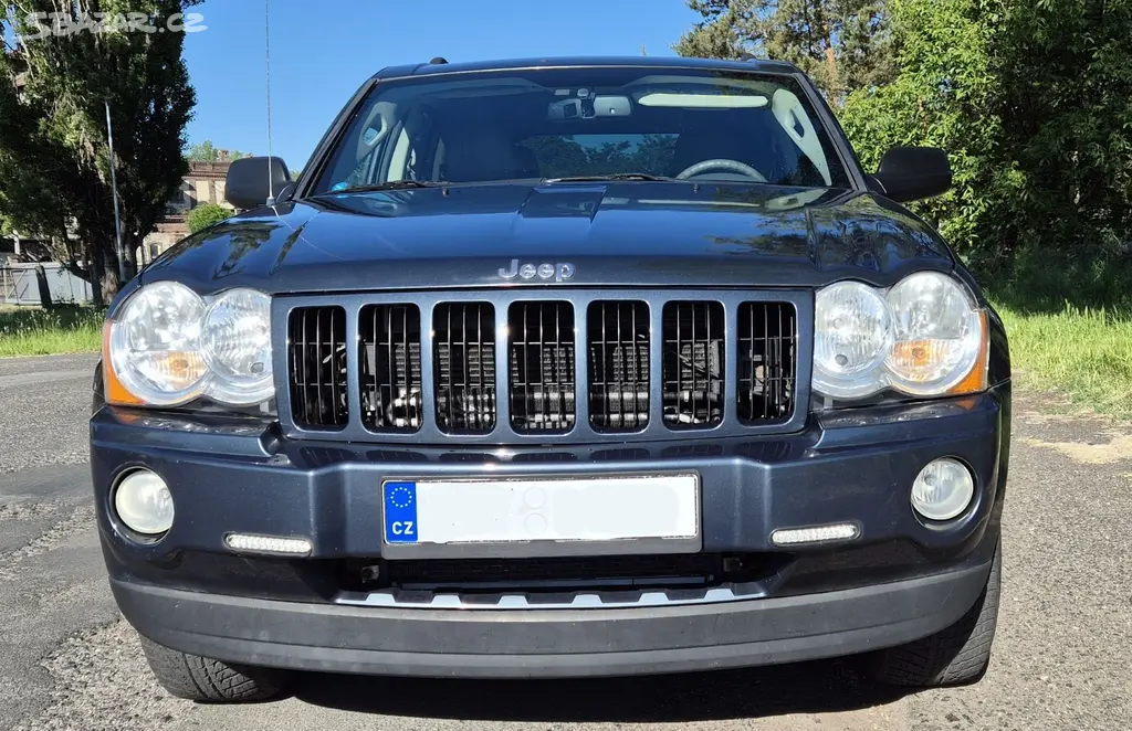 Jeep Grand Cherokee 3.7 V6 Automat | Tažné 3,36 t - fotka 4