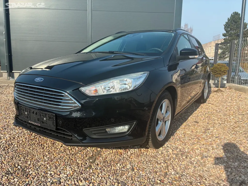 FORD FOCUS COMBI 2015 1,5 TDCi 70 kW - fotka 3