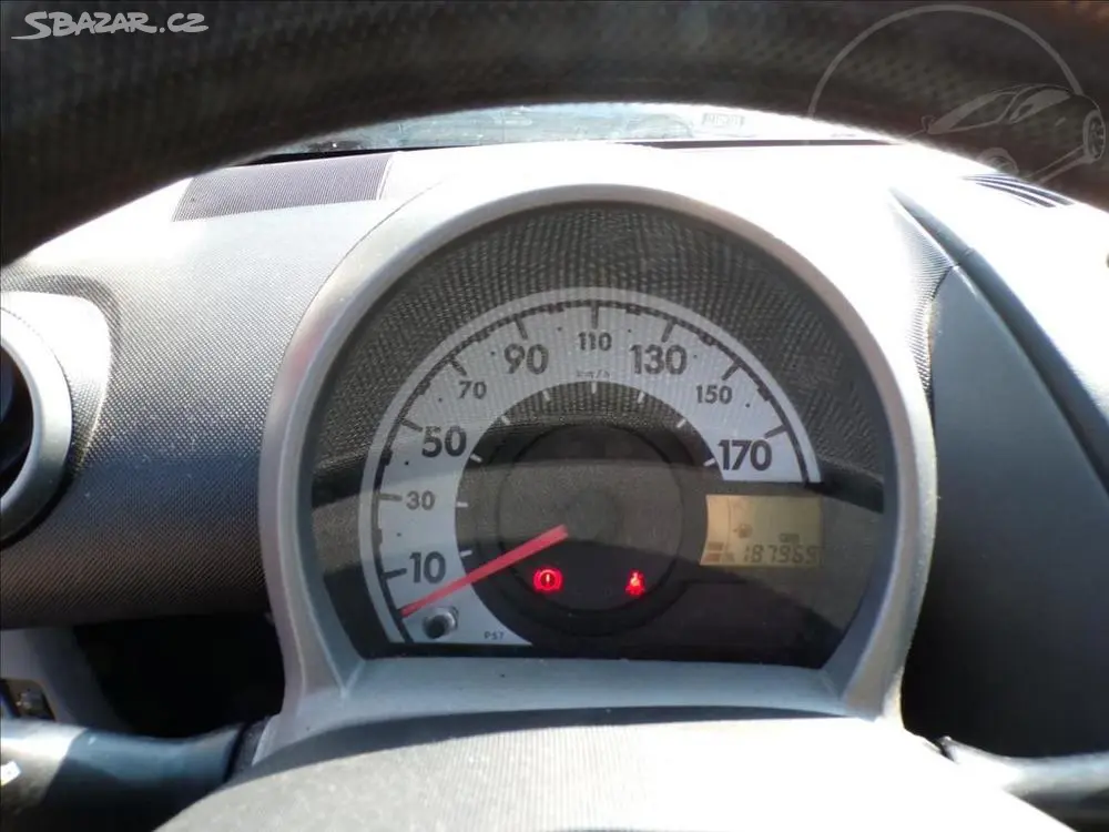 Citroën C1 1,0 i - fotka 5