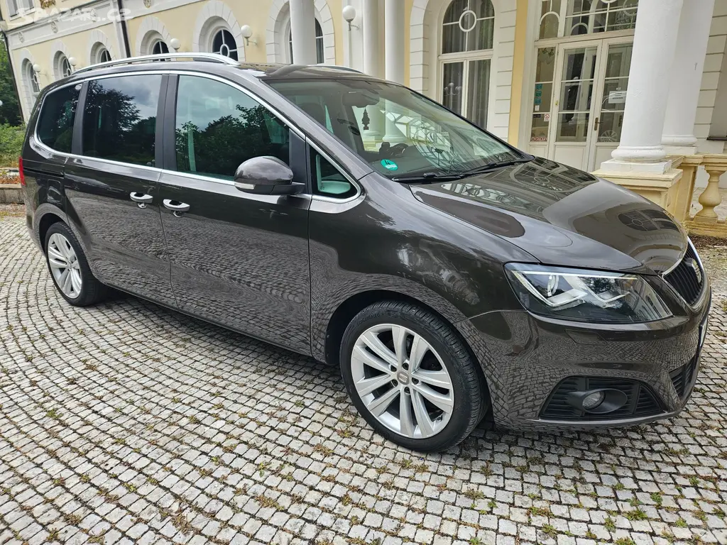 Seat Alhambra 2.0 TDI 130 kW DSG 2014, 146.000 km - fotka 2
