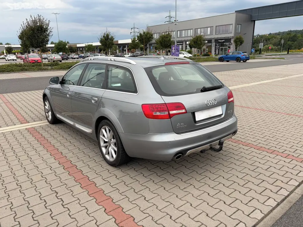 Audi A6 Allroad 3.0 TDi 176kw 4x4 TZ serviska - fotka 5