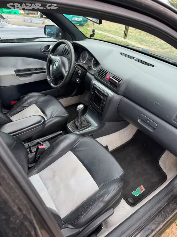 Škoda Octavia 1.8t rs - fotka 5