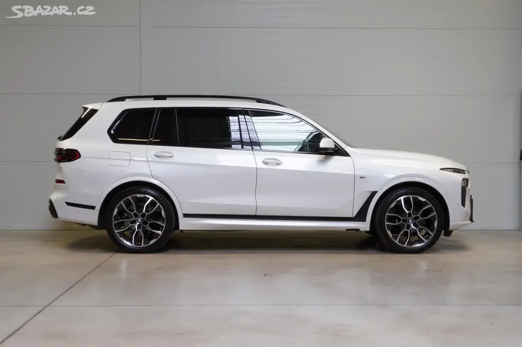 BMW X7, Xdrive40i,Mpaket,ČR,Iconic-G - fotka 4