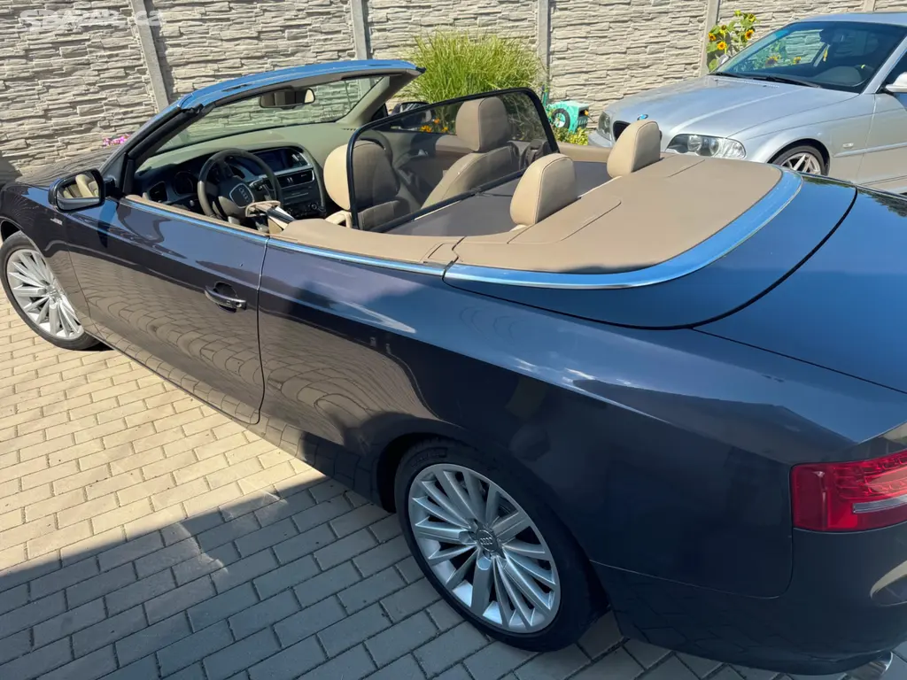 Audi A5 Cabriolet 2.0 TFSI 155 kW, sportovní výfuk - fotka 4