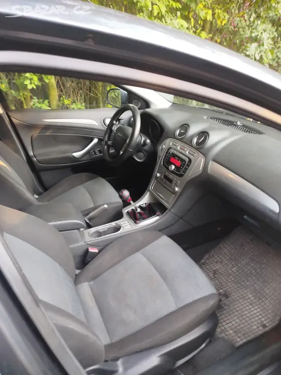 Ford Mondeo combi MK4, 1.6 i 2008, 92kw - fotka 2