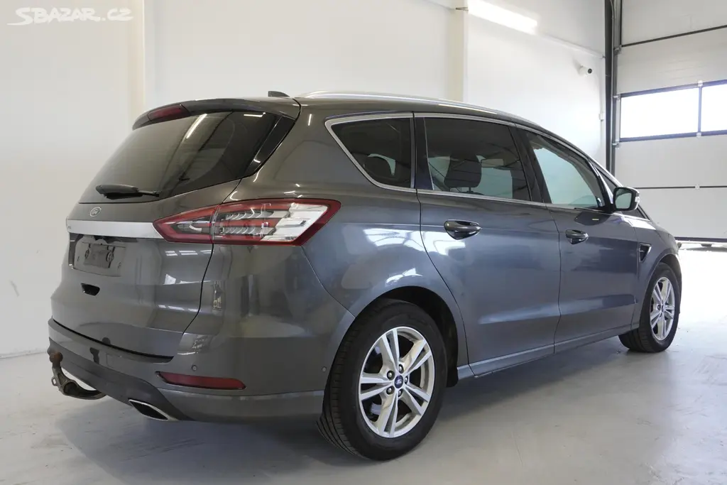 Ford S-MAX, S-MAX 2.0 140 kW TITAN. 7 míst - fotka 5