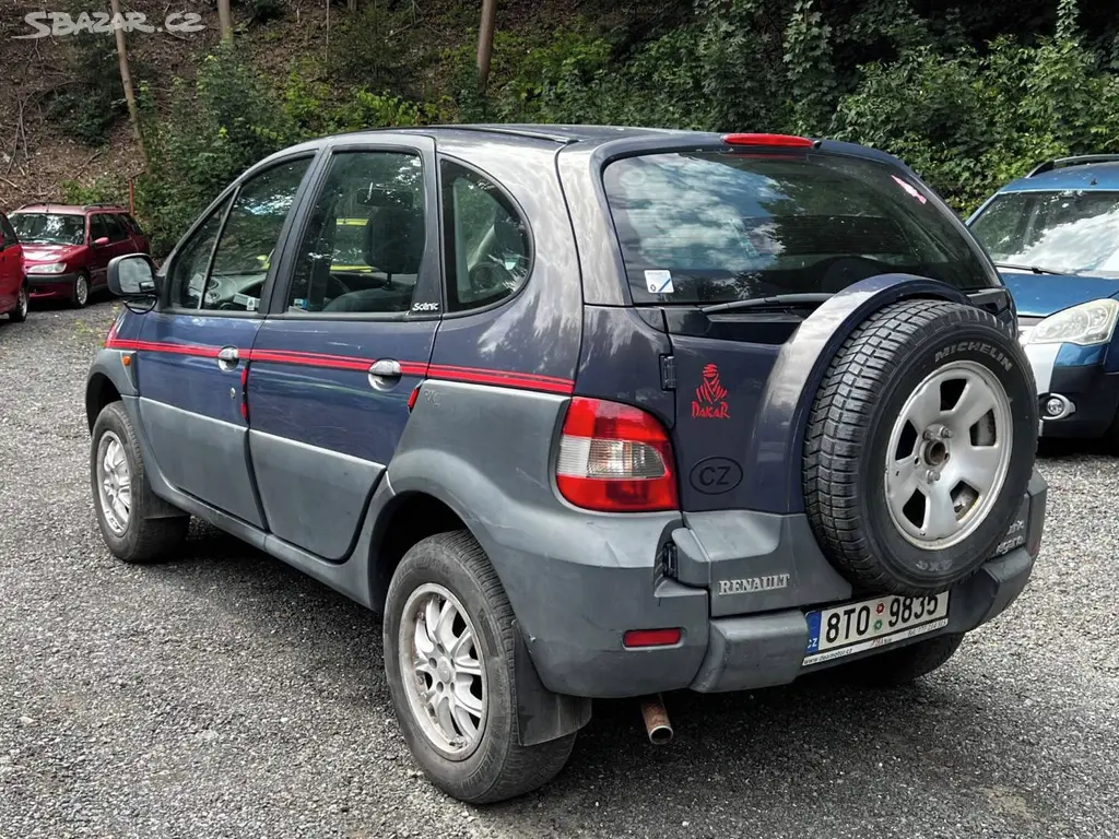 Renault Megane Scenic RX4 2.0i 16V 102kW 4x4 klima - fotka 4