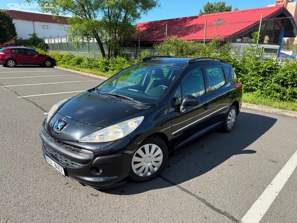 PEUGEOT 207 SW 1,6 HDi 66kW - 2.maj ČR - 176000km