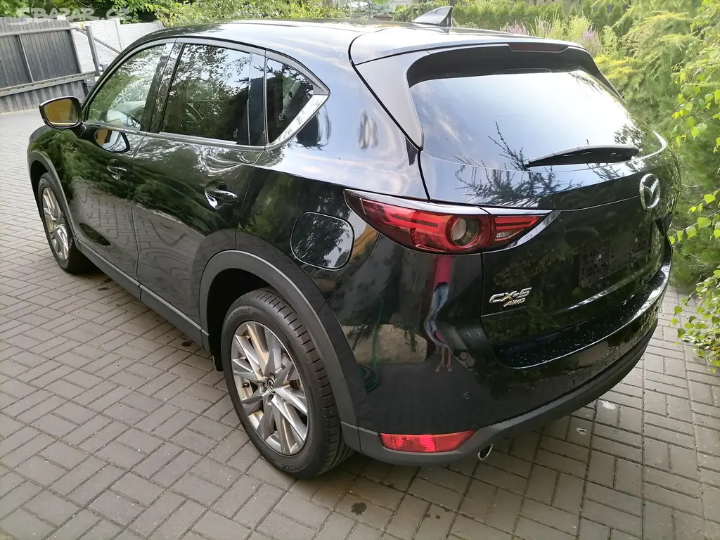 Mazda CX-5 2.0i118kw4x4Kangei83000kmHeadUpBoseNavi - fotka 3