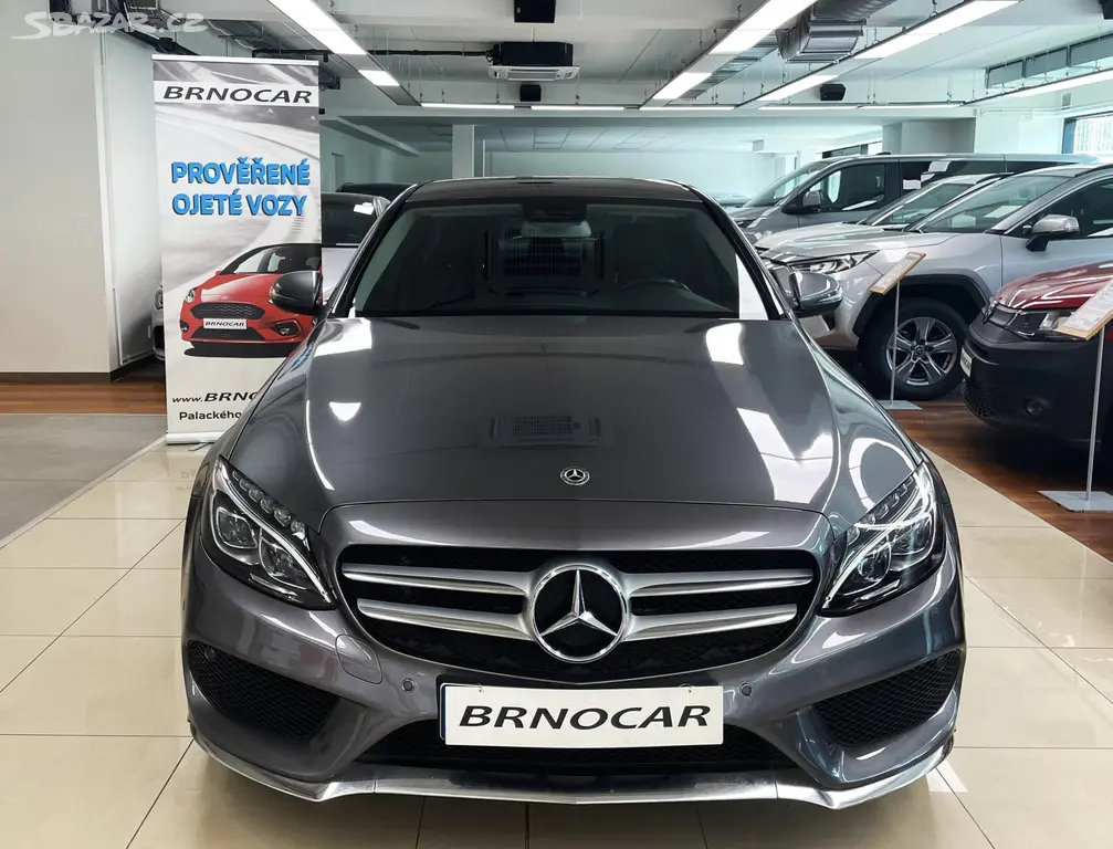 Mercedes-Benz Třídy C, 220d, 4 MATIC, AMG PAKET, ČR - fotka 2