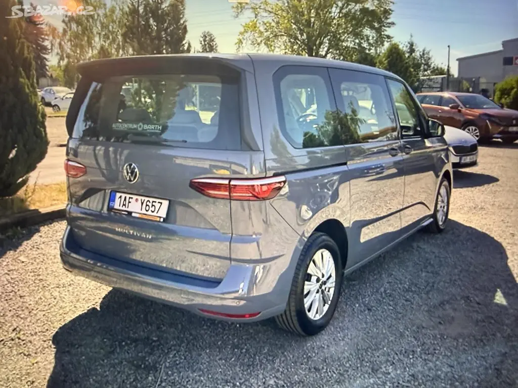 Volkswagen Multivan, 2,0TSi 150kW LIFE DSG Koup.ČR - fotka 4