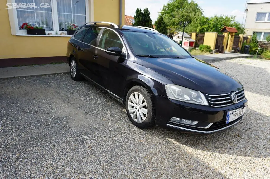 Volkswagen Passat, 2,0 Comfort - fotka 2