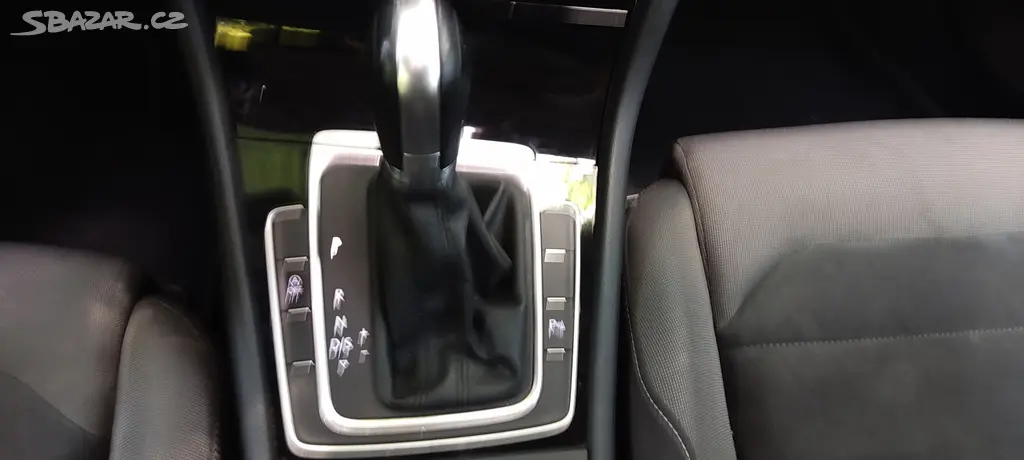Také na splátky Volkswagen Golf VII 1.6TDI DSG - fotka 6