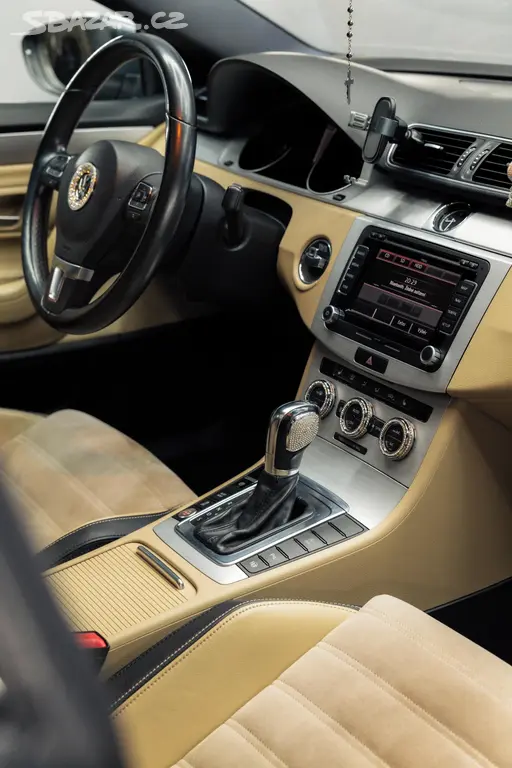 VW CC Facelift - TOP STAV - fotka 6
