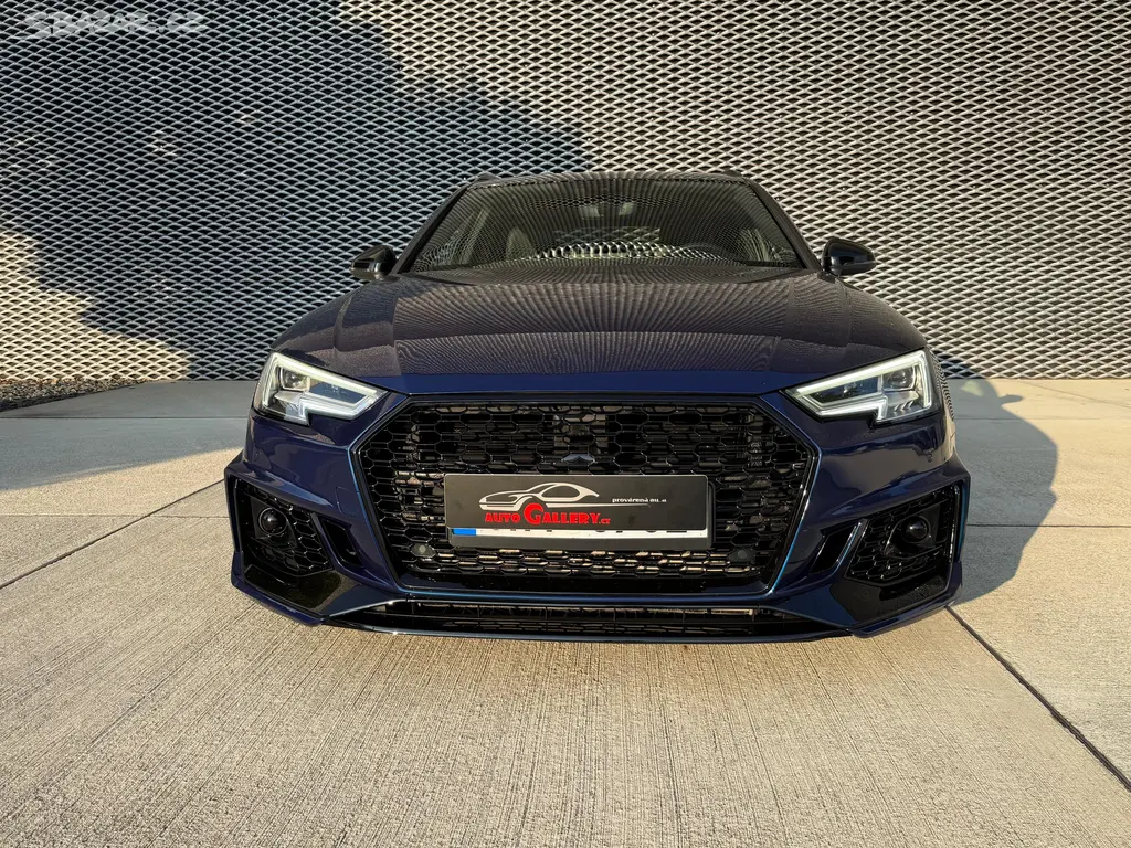 Audi A4 Avant, 3.0 V6 TDi DSG Quattro 200 kW - fotka 5
