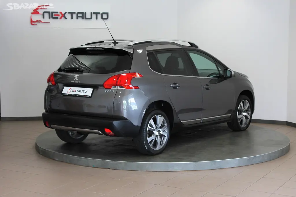 Peugeot 2008, 1.6 HDi 88kW ALLURE PANORAMA - fotka 5
