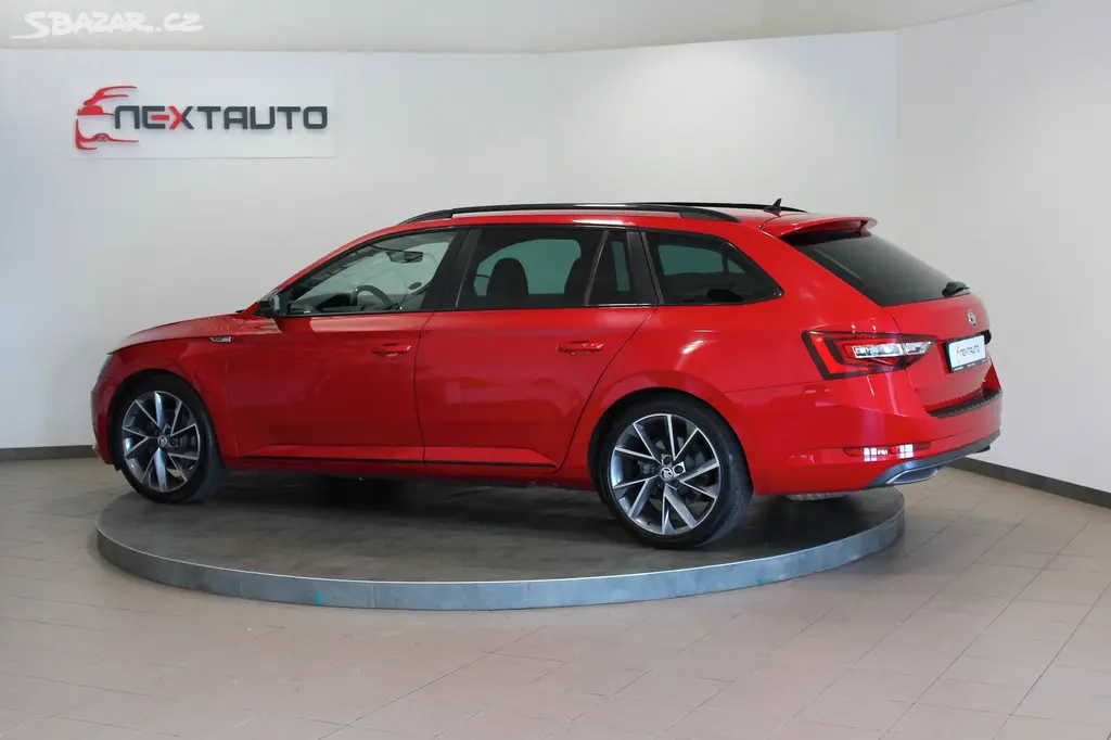 Škoda Superb, 2.0 TDI 140kW DSG SPORTLINE - fotka 3