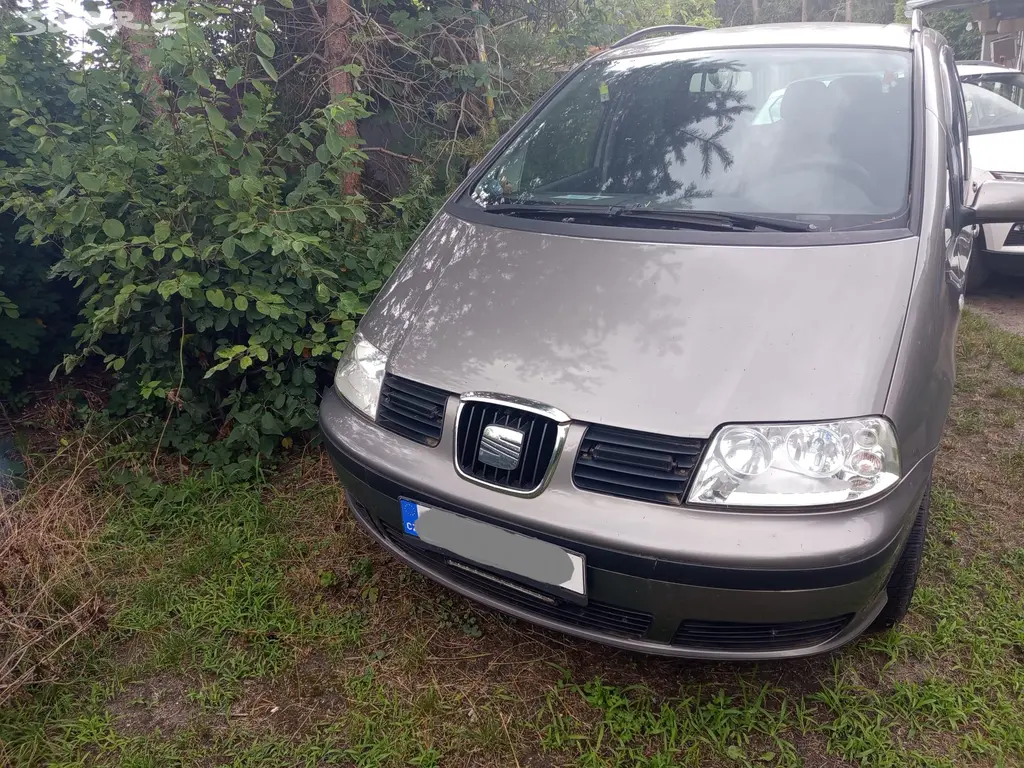 Seat Alhambra 1.9 pd 85kw r.v.2004 - fotka 2