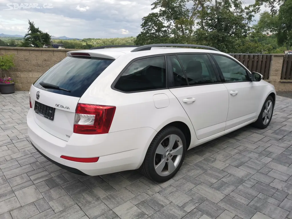 Škoda Octavia 3 combi 1.6 tdi 77kw - DSG - fotka 4