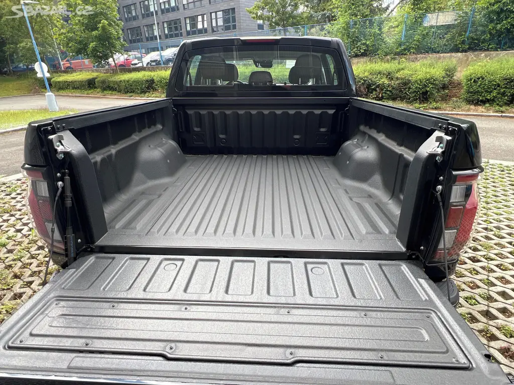 FOTON Tunland V7, 2.0 175k LUXURY SKLADEM - fotka 4