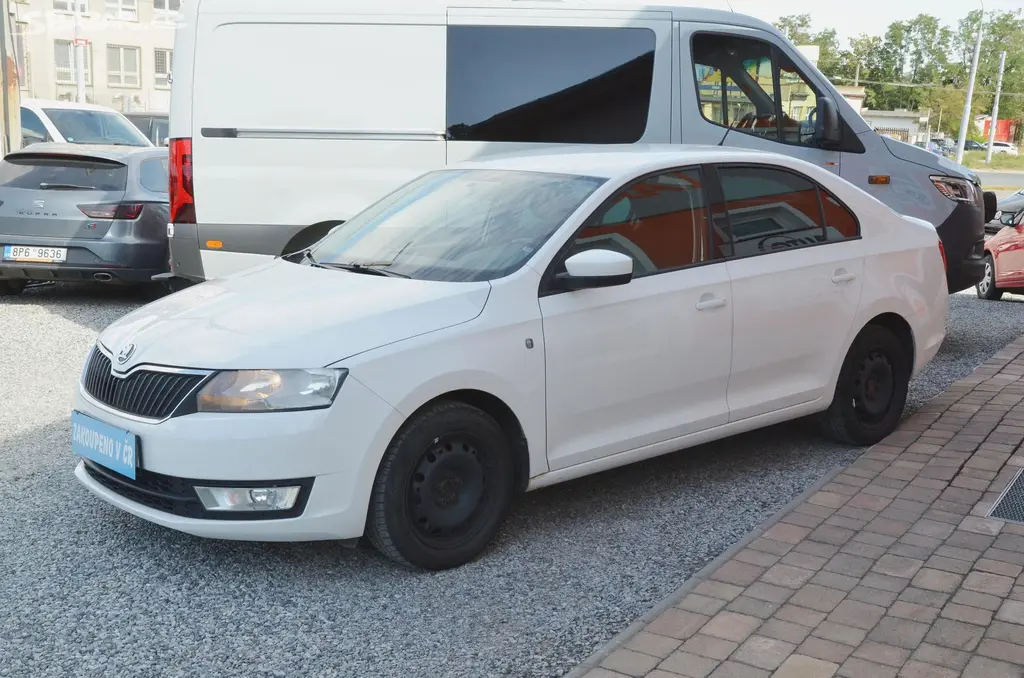 Škoda Rapid, 1.2 TSi 63kW AMBITION / ČR - fotka 3