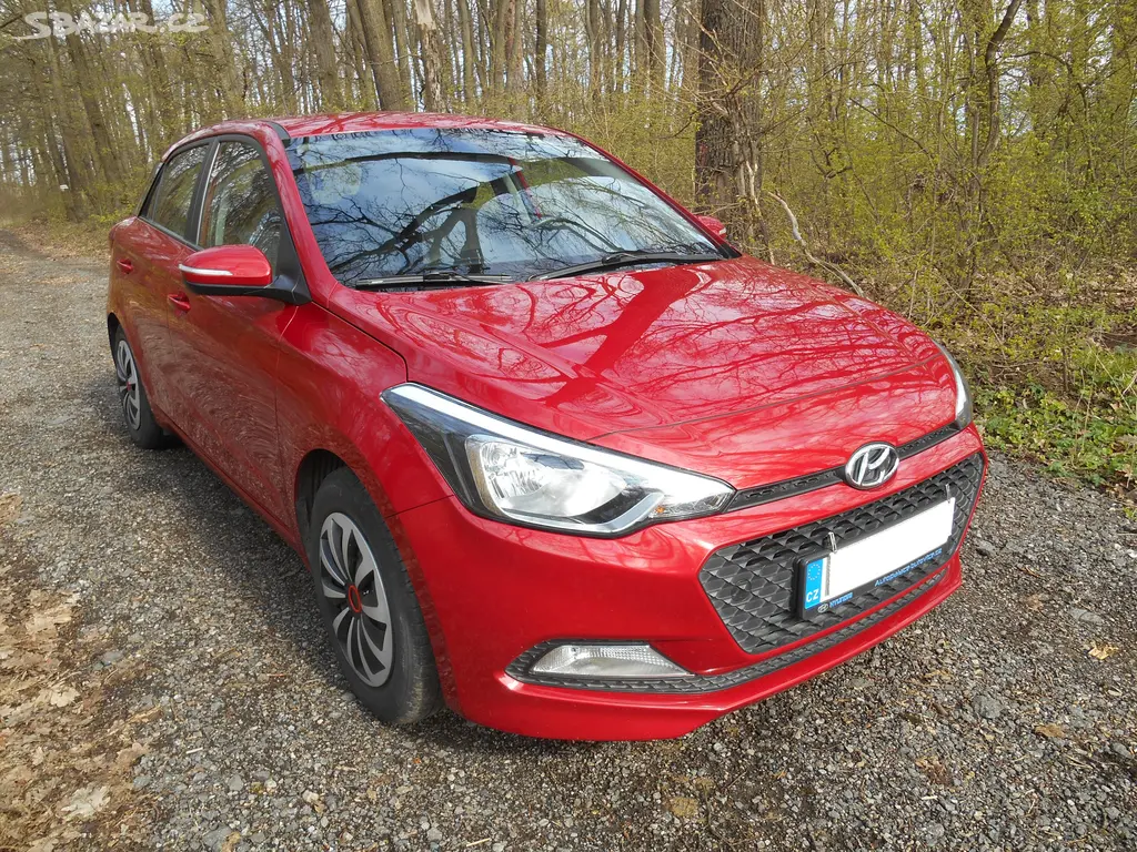 Hyundai i20 - fotka 3