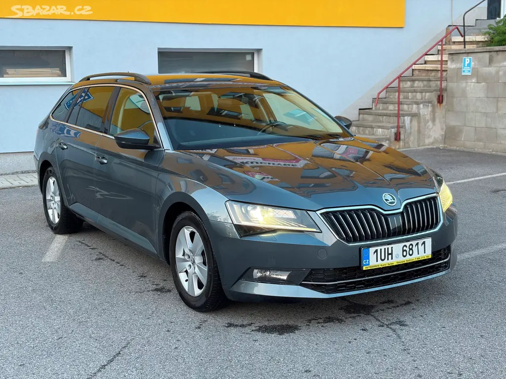 Škoda Superb III