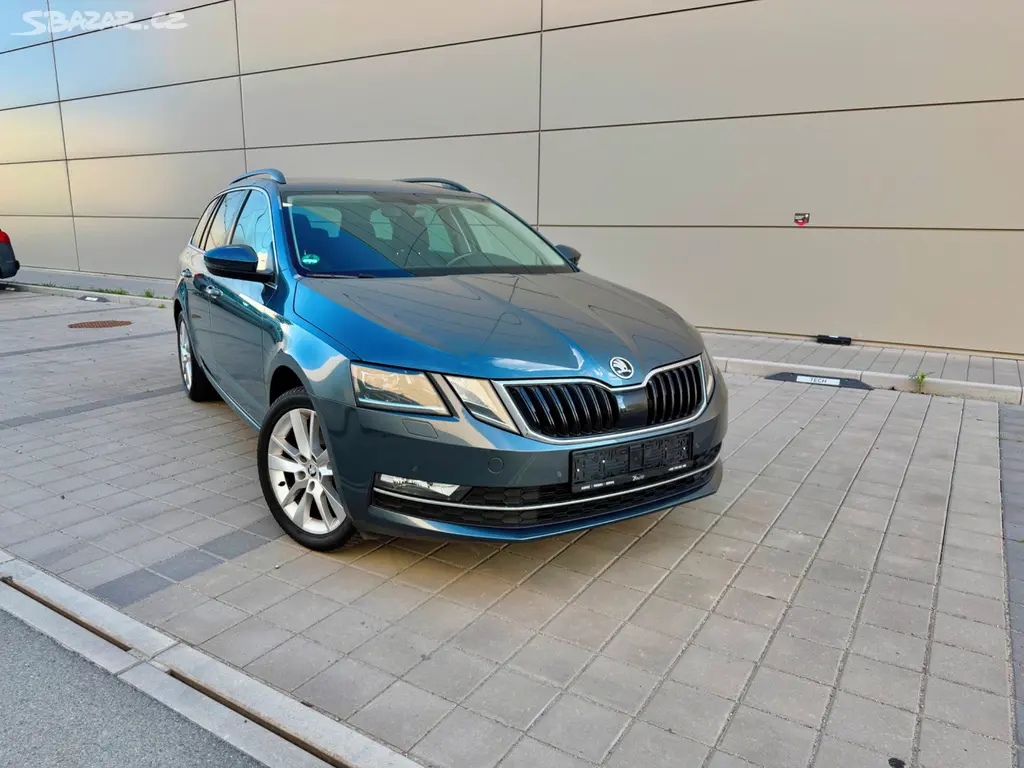 ŠKODA OCTAVIA III 1.5 TSI 110KW FAC STYLE 90tis km