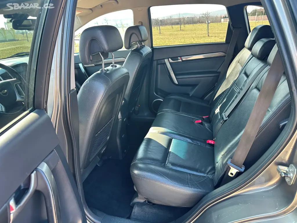Chevrolet Captiva - fotka 4