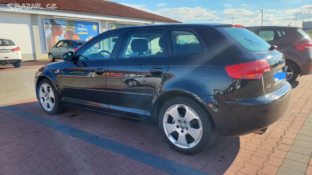 Audi A3 sportback 1.4 TFSI - fotka 2