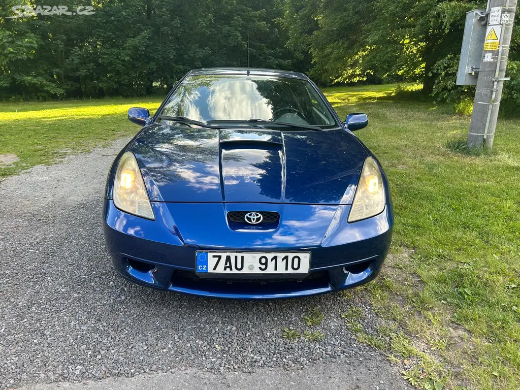 Toyota Celica 1,8 VVT-i 105 KW r.v. 1999 .