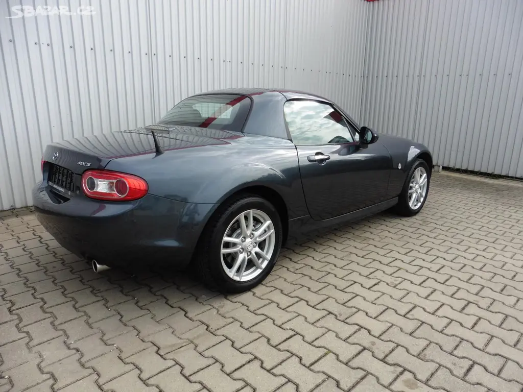 Mazda MX, NC 1.8i Roadster Coupé ... - fotka 4
