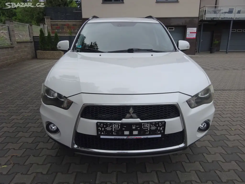 Mitsubishi Outlander, 2.2DI-D130kW.Servis Mitsubishi - fotka 2