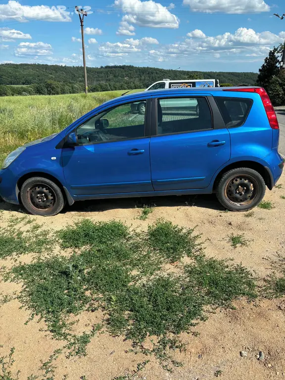 Nissan Note - fotka 2