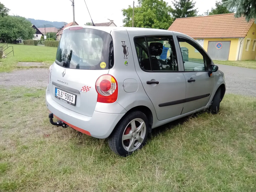 Renault Modus 1.2 LPG, nádrž 2034, STK 2028 - fotka 5