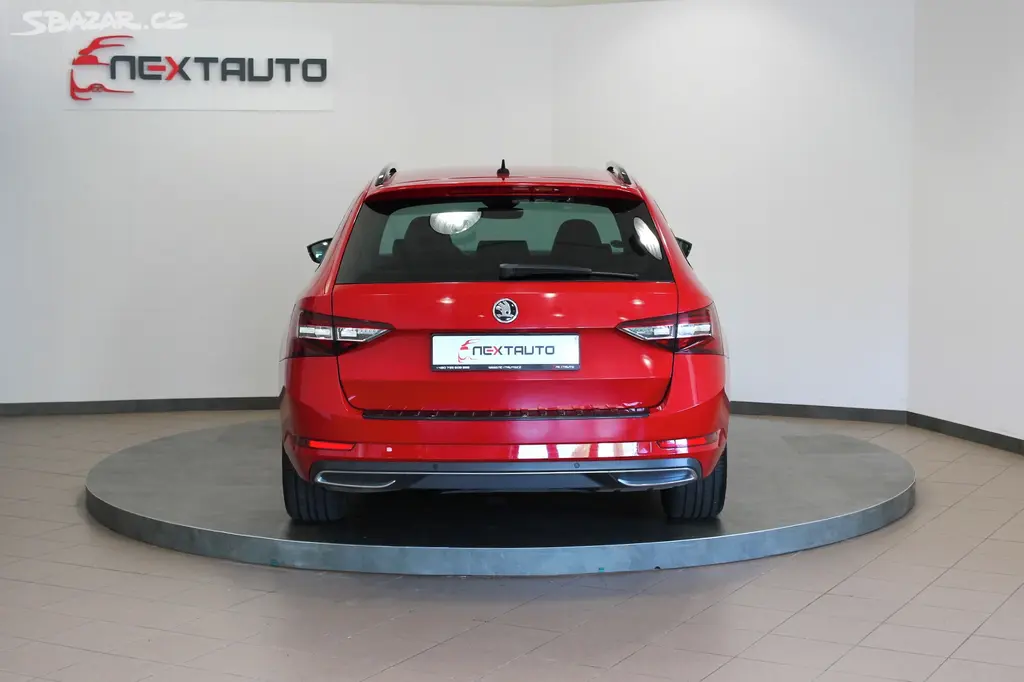 Škoda Superb, 2.0 TDI 140kW DSG SPORTLINE - fotka 4