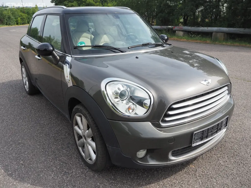 Mini Countryman 1.6d INDIVIDUAL, PANORAMA - fotka 3