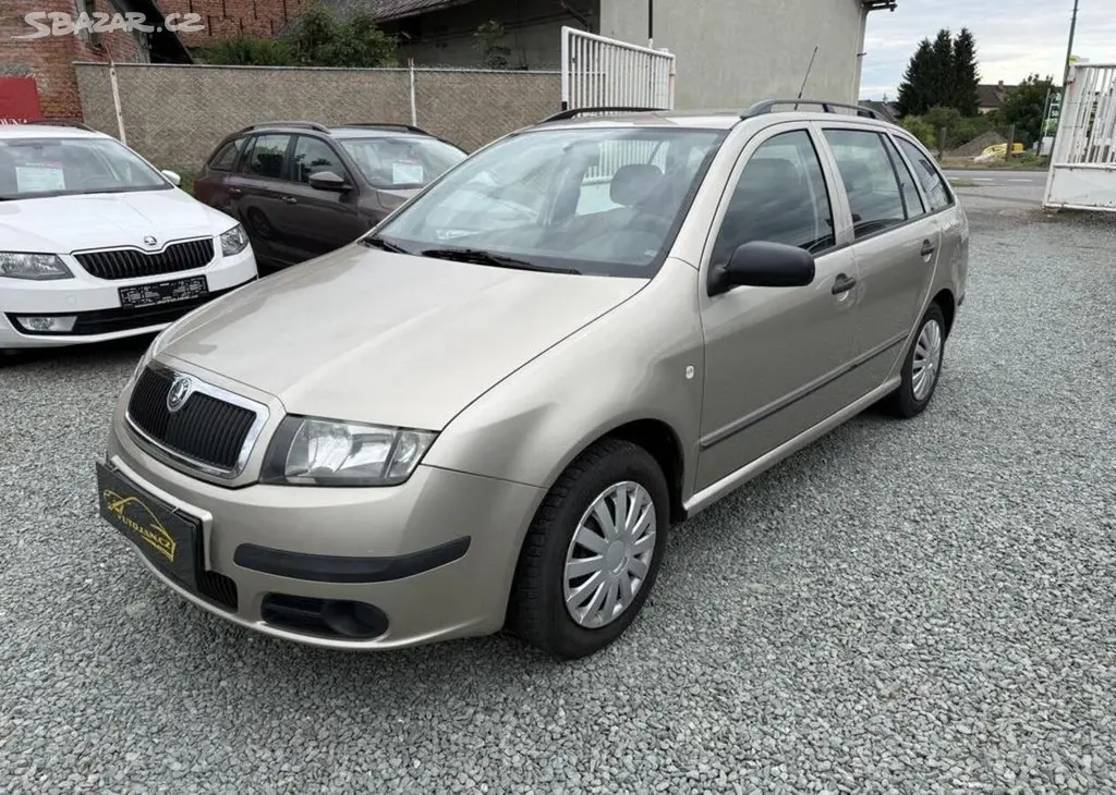 Škoda Fabia 1.2 12V KLIMA benzín manuální - fotka 3