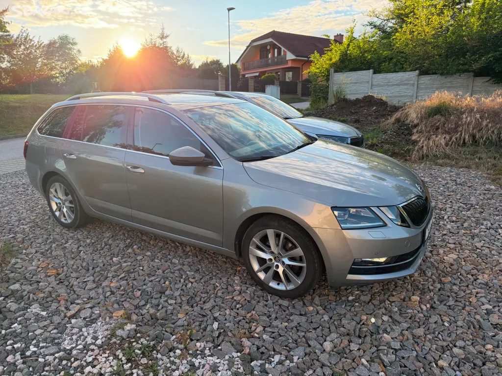 Skoda Octavia 3 kombi 1.5 TSi - fotka 3