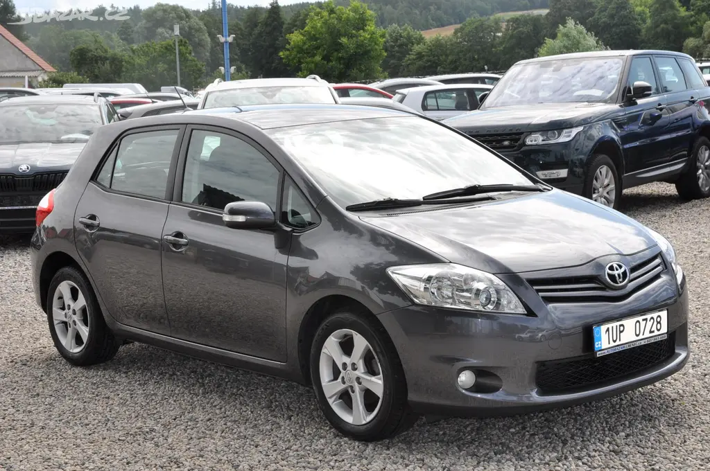 Toyota Auris, 1.6 Valvematic 97kW - fotka 2