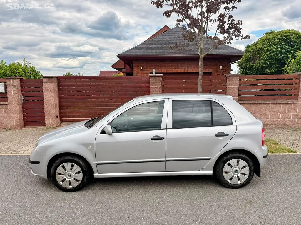 ŠKODA FABIA MPI KLIMA TAŽNÉ 2007 - fotka 3