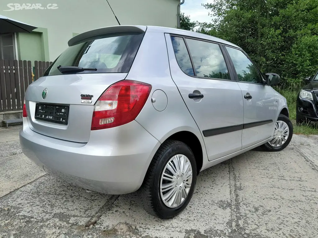 Škoda Fabia II 1.2i 51kW 2009 naj.194tis. NOVÁ STK - fotka 2